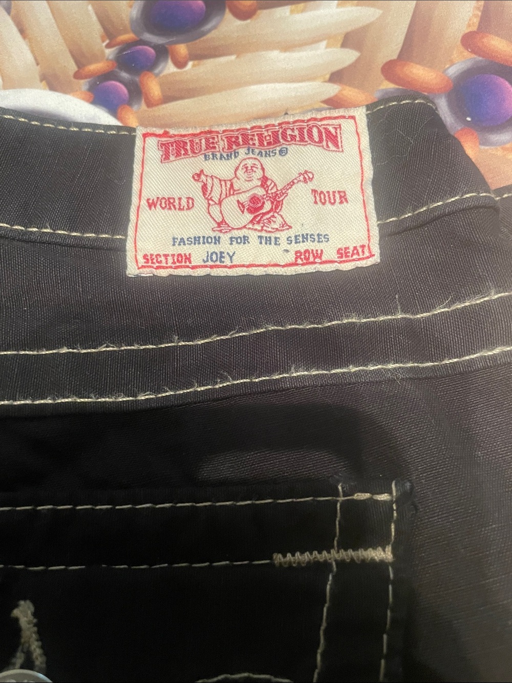 True Religion Black Women’s Jeans with Contrast Stitching - Picture 2 of 7